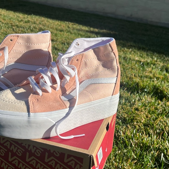 SOLD - Picture 5 of 13